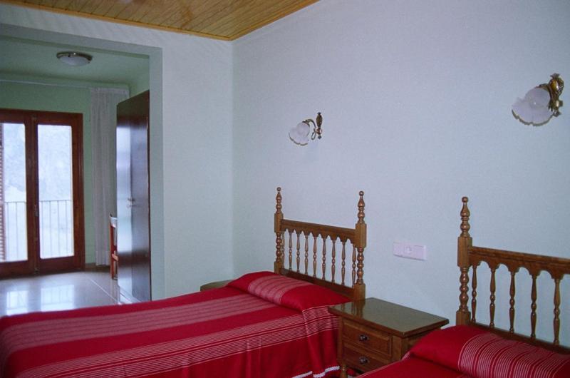Hostal Fondevila Bohi Ruang foto